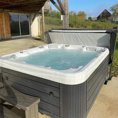 Maison Bois, Proche Sarlat Holiday home