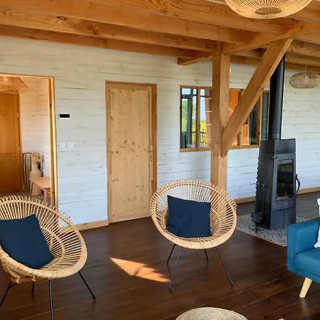 Maison Bois, Proche Sarlat Holiday home *